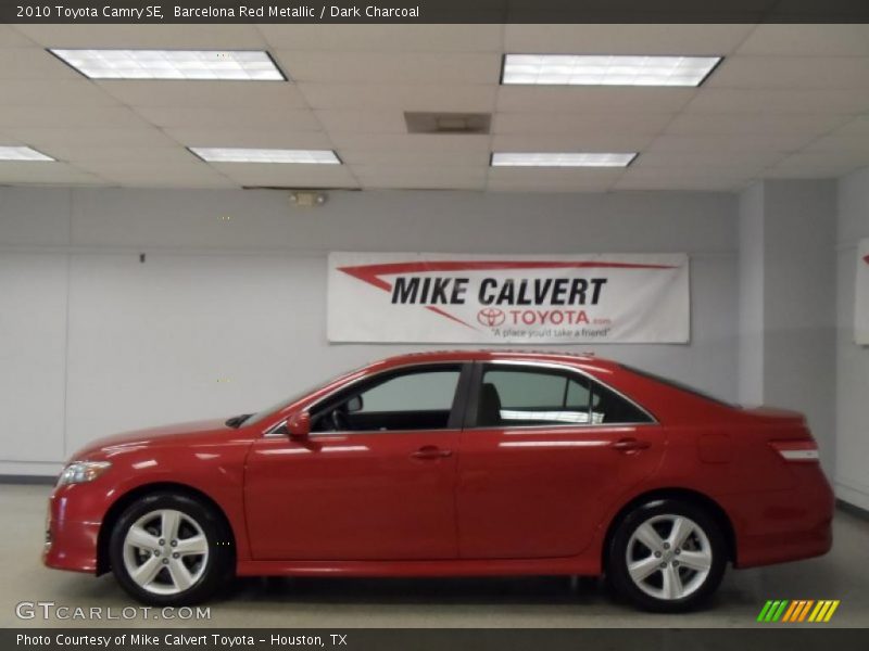 Barcelona Red Metallic / Dark Charcoal 2010 Toyota Camry SE