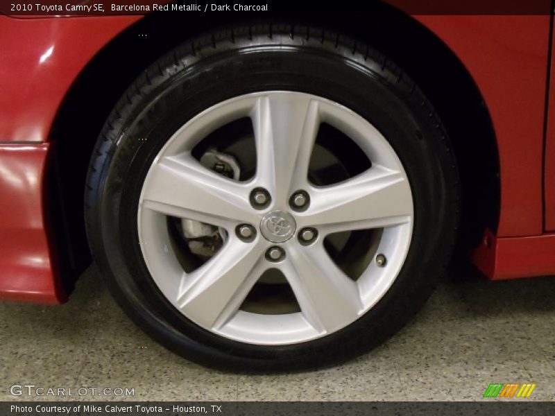 Barcelona Red Metallic / Dark Charcoal 2010 Toyota Camry SE