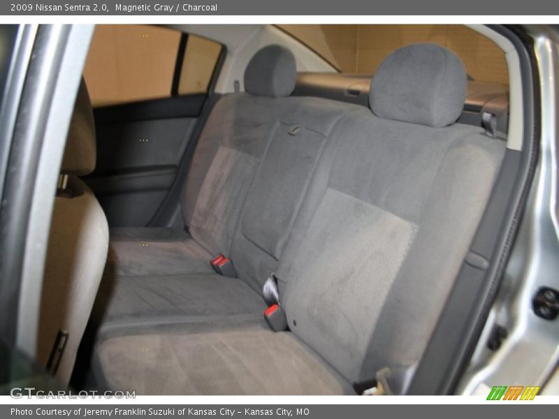 Magnetic Gray / Charcoal 2009 Nissan Sentra 2.0