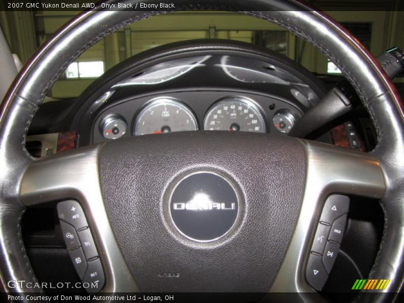 Onyx Black / Ebony Black 2007 GMC Yukon Denali AWD
