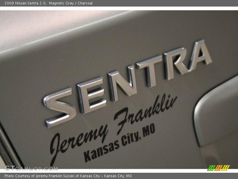 Magnetic Gray / Charcoal 2009 Nissan Sentra 2.0