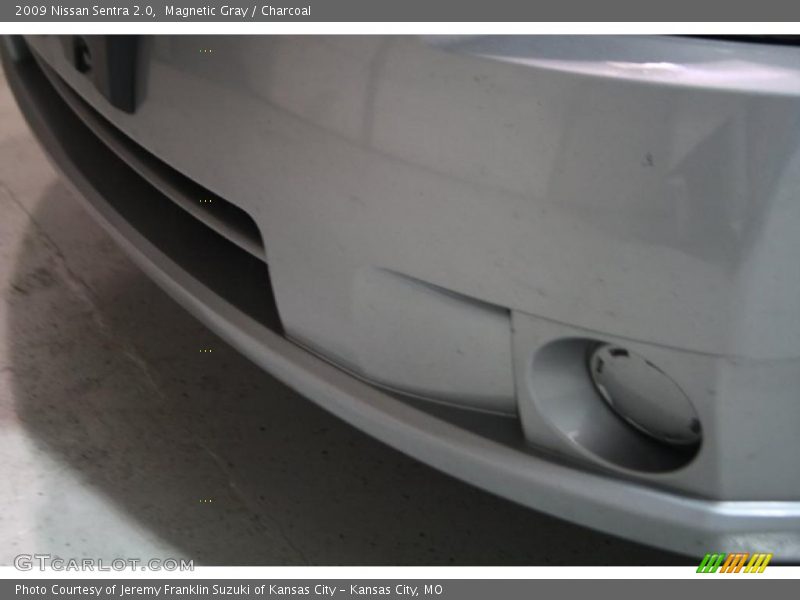 Magnetic Gray / Charcoal 2009 Nissan Sentra 2.0