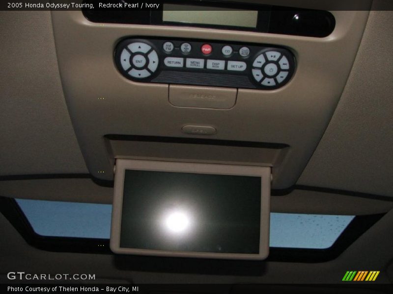 Redrock Pearl / Ivory 2005 Honda Odyssey Touring