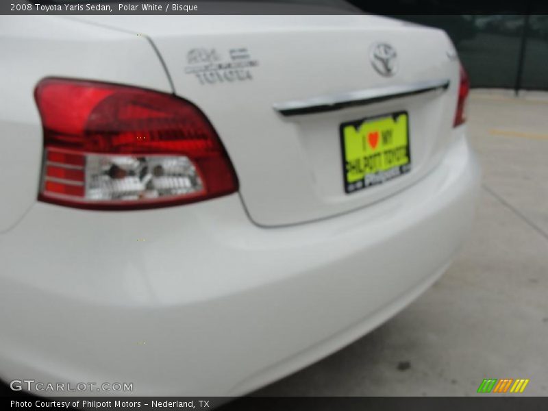 Polar White / Bisque 2008 Toyota Yaris Sedan