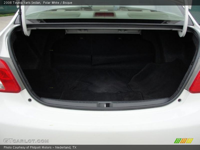  2008 Yaris Sedan Trunk