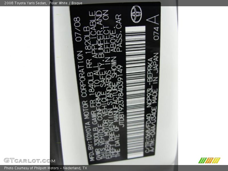 Polar White / Bisque 2008 Toyota Yaris Sedan