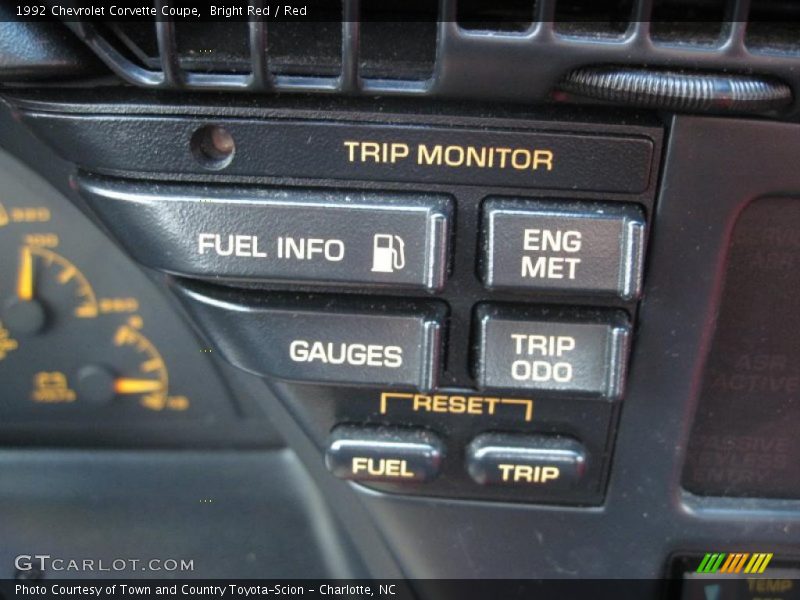 Bright Red / Red 1992 Chevrolet Corvette Coupe