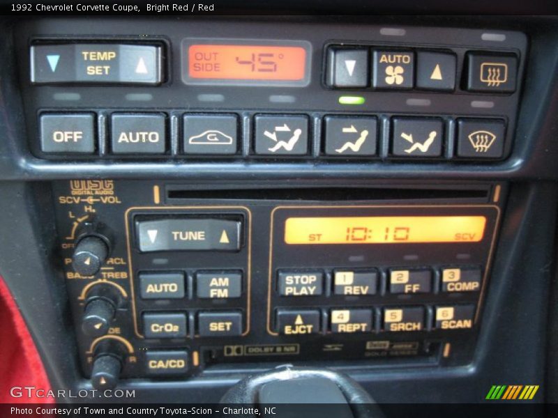 Controls of 1992 Corvette Coupe