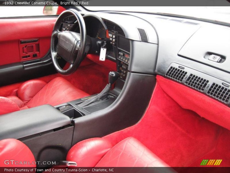 Dashboard of 1992 Corvette Coupe