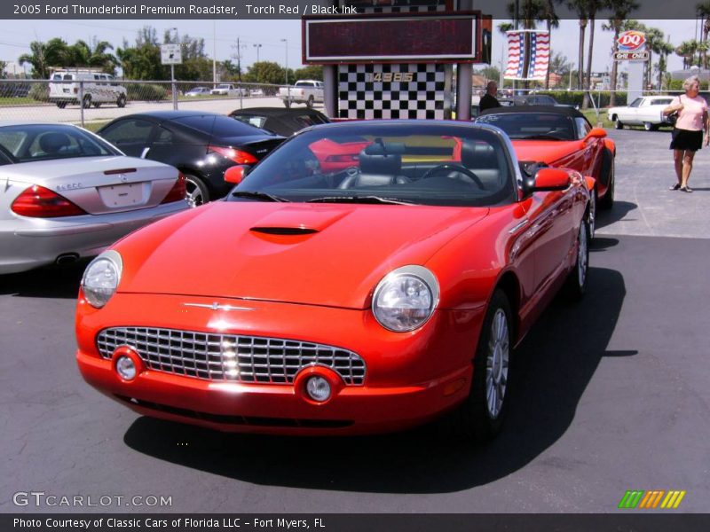 Torch Red / Black Ink 2005 Ford Thunderbird Premium Roadster