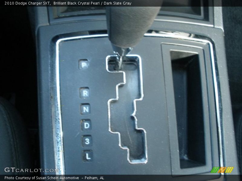 Brilliant Black Crystal Pearl / Dark Slate Gray 2010 Dodge Charger SXT