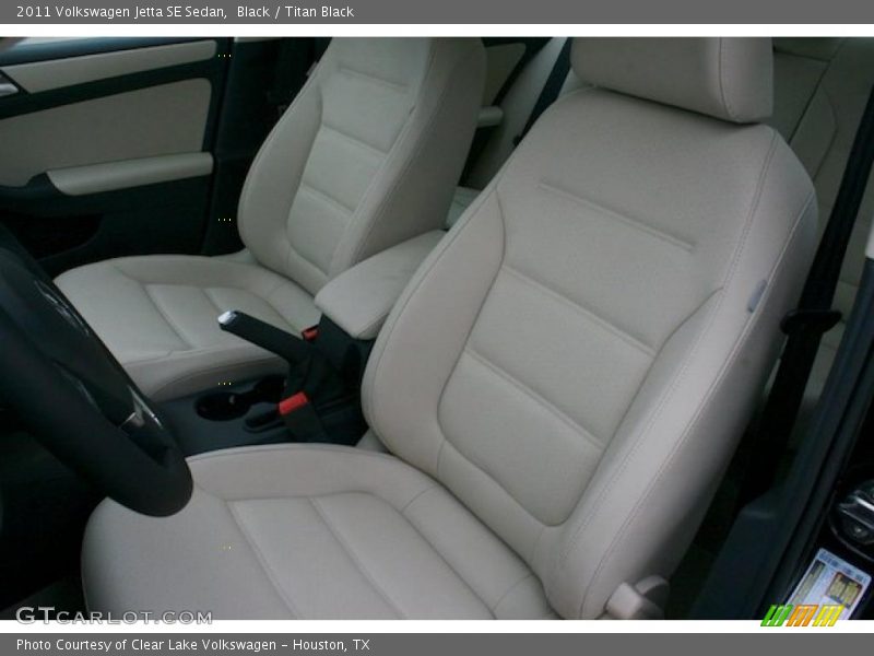 Black / Titan Black 2011 Volkswagen Jetta SE Sedan