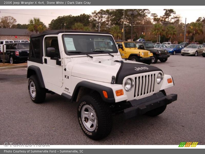 Stone White / Dark Slate Gray 2006 Jeep Wrangler X 4x4