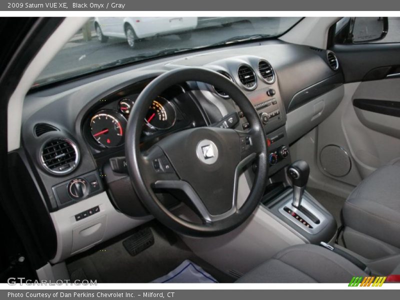 Black Onyx / Gray 2009 Saturn VUE XE