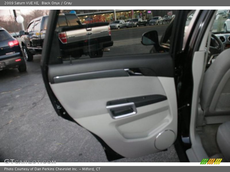 Black Onyx / Gray 2009 Saturn VUE XE