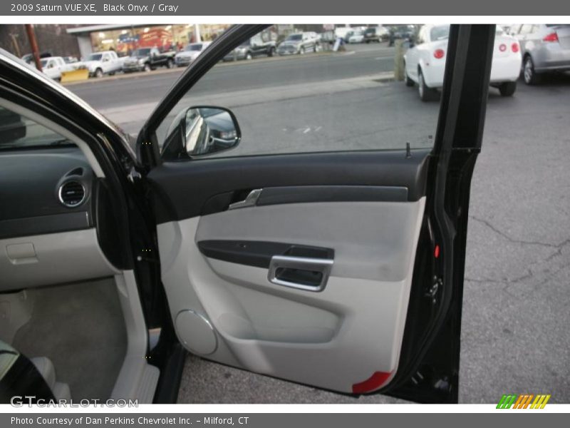 Black Onyx / Gray 2009 Saturn VUE XE
