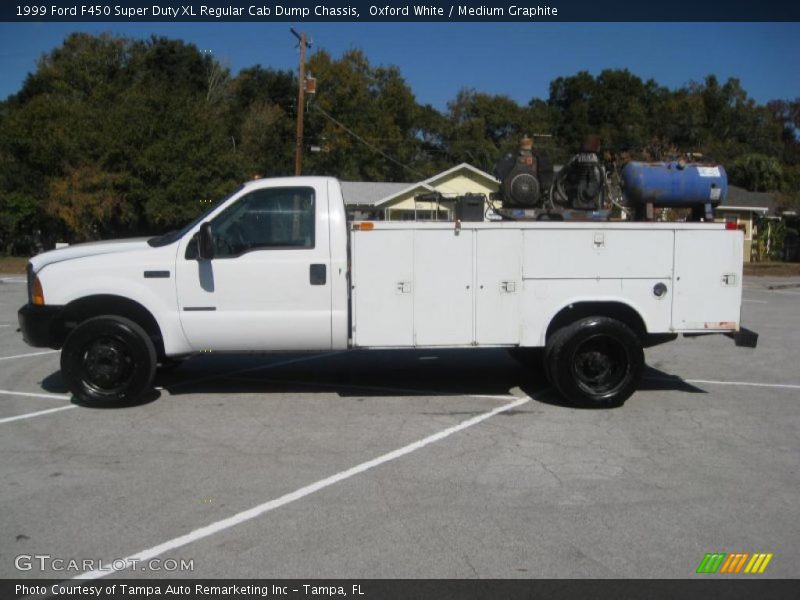 Oxford White / Medium Graphite 1999 Ford F450 Super Duty XL Regular Cab Dump Chassis
