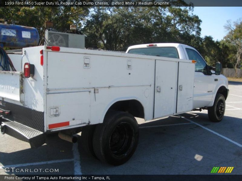 Oxford White / Medium Graphite 1999 Ford F450 Super Duty XL Regular Cab Dump Chassis