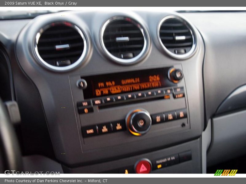 Black Onyx / Gray 2009 Saturn VUE XE