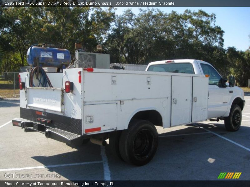 Oxford White / Medium Graphite 1999 Ford F450 Super Duty XL Regular Cab Dump Chassis