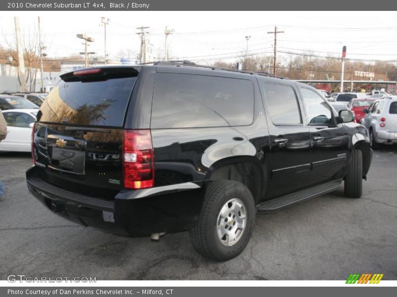 Black / Ebony 2010 Chevrolet Suburban LT 4x4