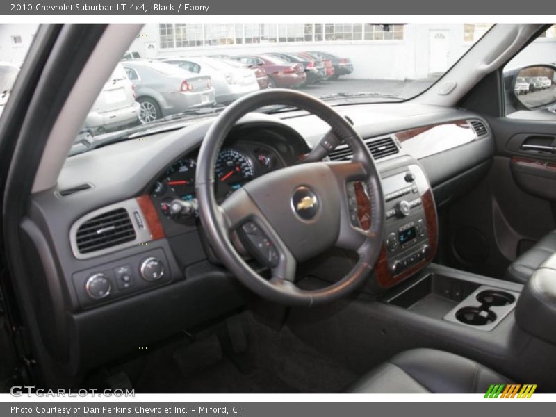 Black / Ebony 2010 Chevrolet Suburban LT 4x4