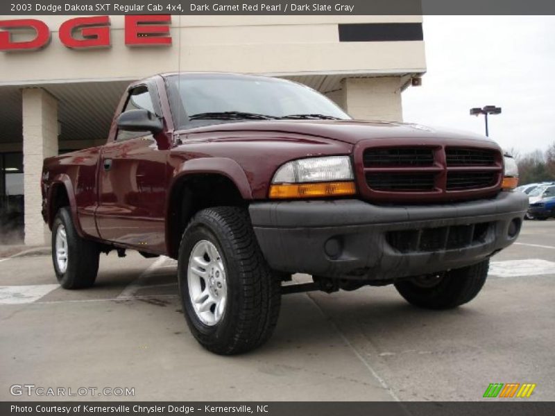 Dark Garnet Red Pearl / Dark Slate Gray 2003 Dodge Dakota SXT Regular Cab 4x4