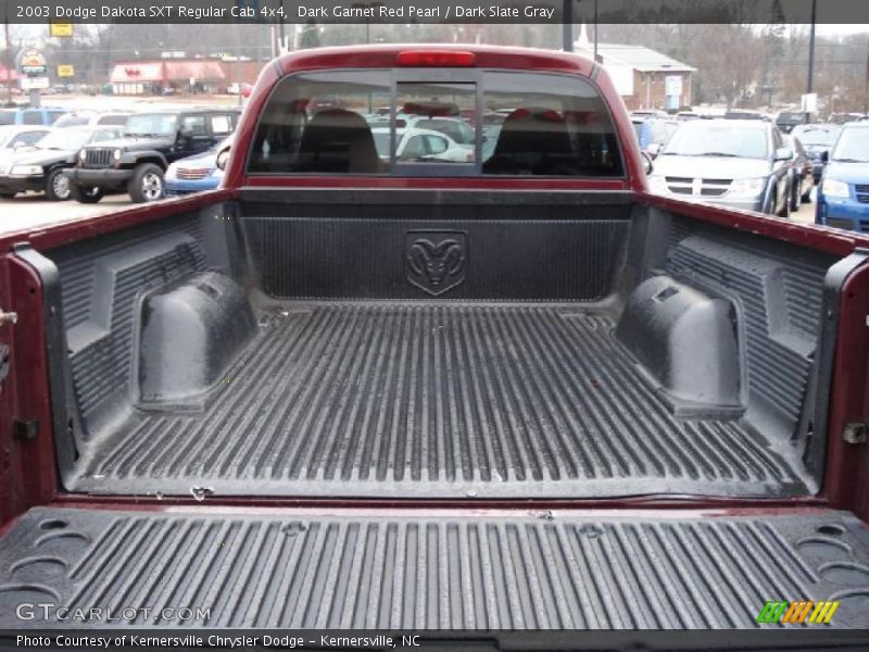 Dark Garnet Red Pearl / Dark Slate Gray 2003 Dodge Dakota SXT Regular Cab 4x4