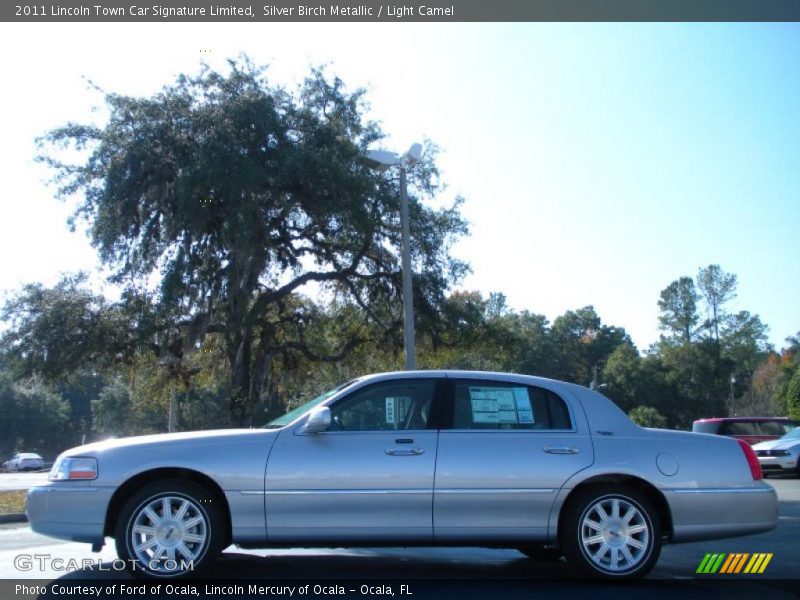  2011 Town Car Signature Limited Silver Birch Metallic