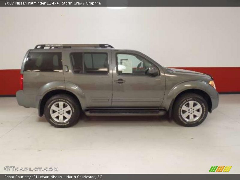 Storm Gray / Graphite 2007 Nissan Pathfinder LE 4x4