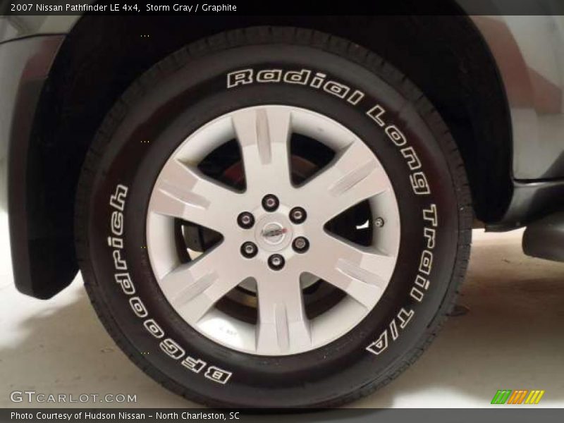 Storm Gray / Graphite 2007 Nissan Pathfinder LE 4x4