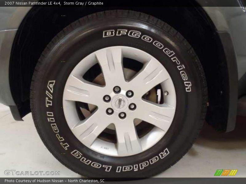 Storm Gray / Graphite 2007 Nissan Pathfinder LE 4x4