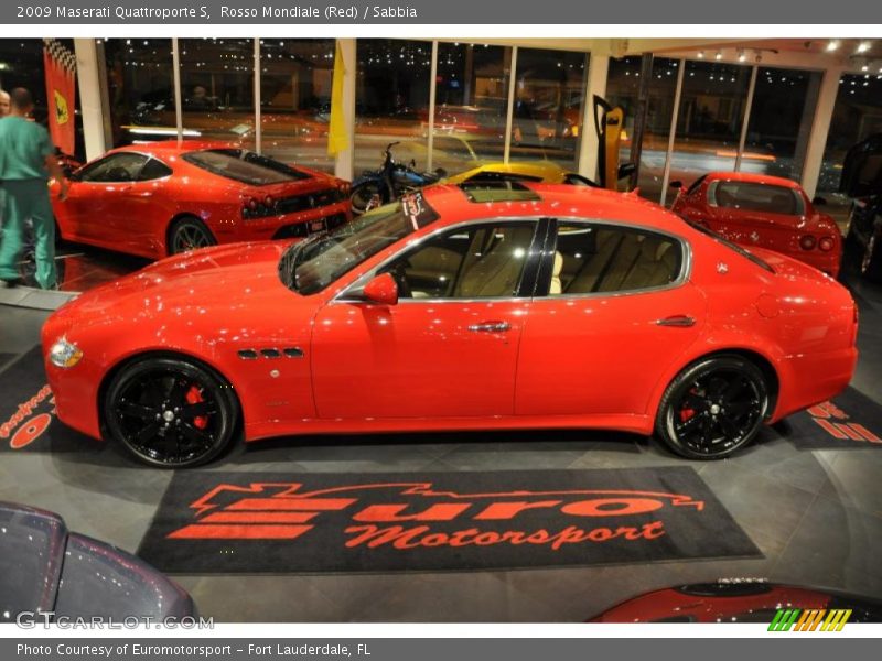Rosso Mondiale (Red) / Sabbia 2009 Maserati Quattroporte S
