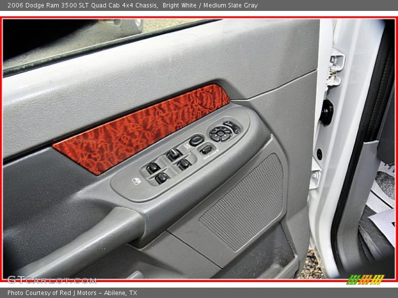 Bright White / Medium Slate Gray 2006 Dodge Ram 3500 SLT Quad Cab 4x4 Chassis