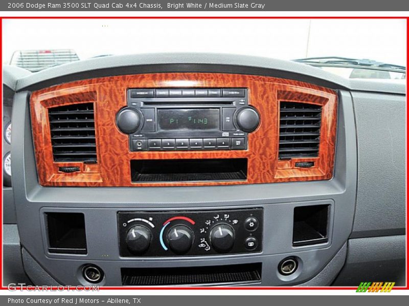 Bright White / Medium Slate Gray 2006 Dodge Ram 3500 SLT Quad Cab 4x4 Chassis