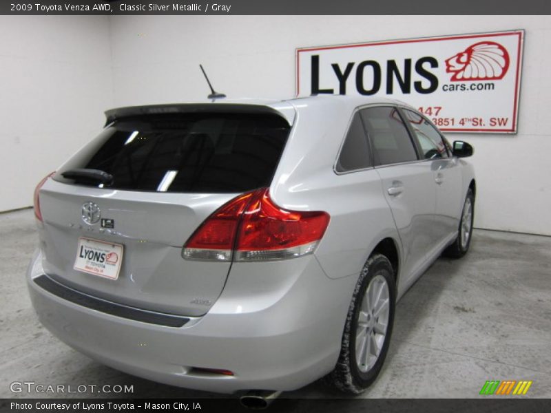 Classic Silver Metallic / Gray 2009 Toyota Venza AWD