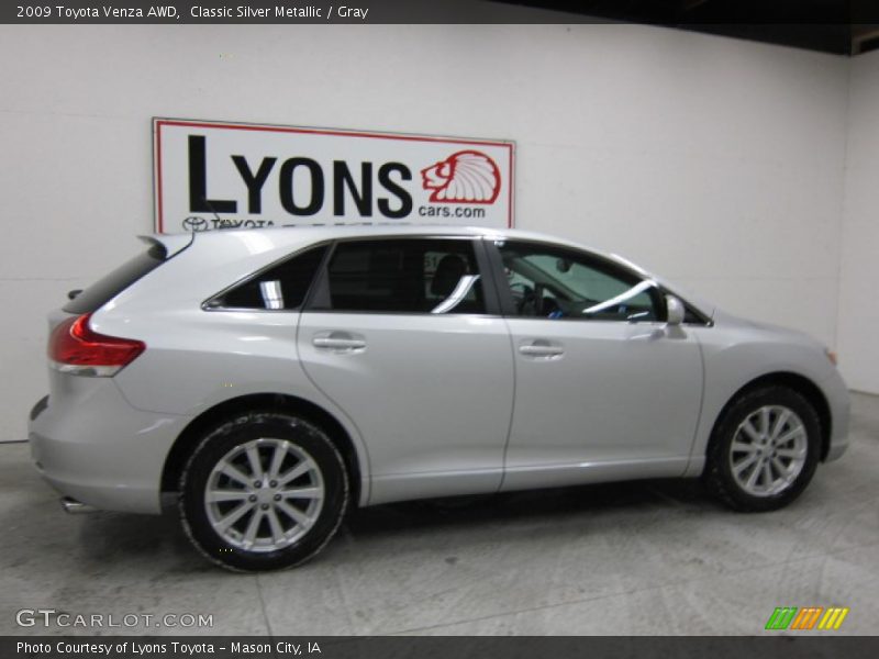 Classic Silver Metallic / Gray 2009 Toyota Venza AWD