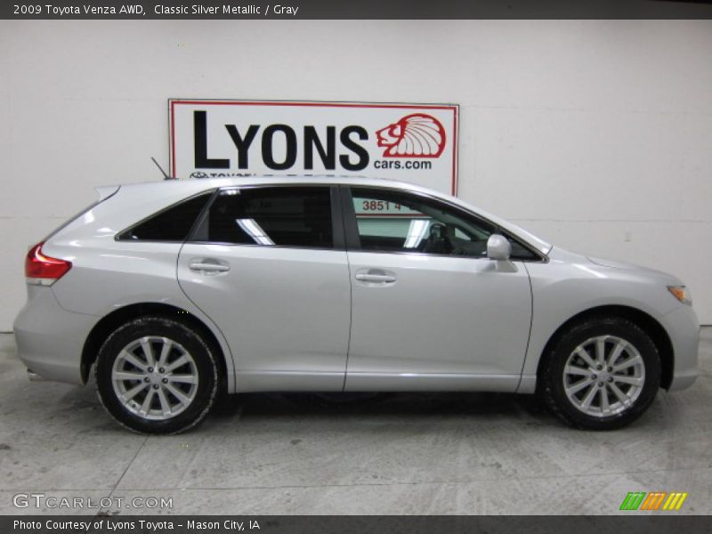 Classic Silver Metallic / Gray 2009 Toyota Venza AWD