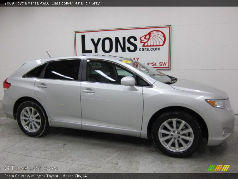 Classic Silver Metallic / Gray 2009 Toyota Venza AWD