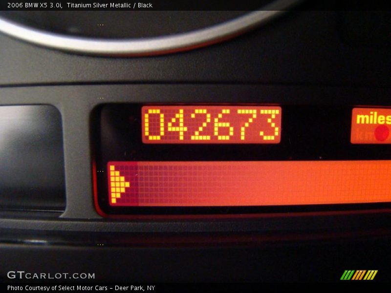Titanium Silver Metallic / Black 2006 BMW X5 3.0i