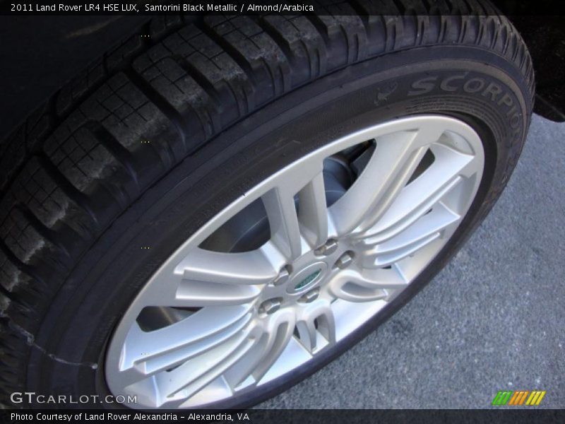Santorini Black Metallic / Almond/Arabica 2011 Land Rover LR4 HSE LUX