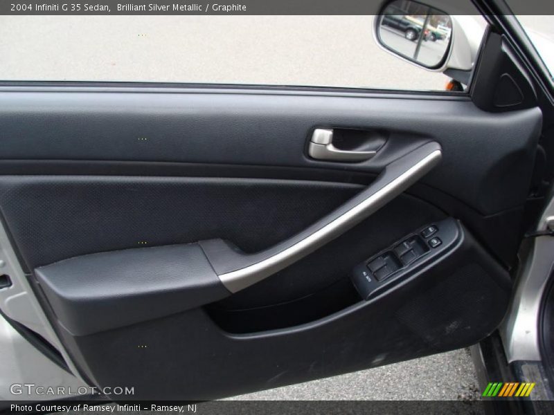 Brilliant Silver Metallic / Graphite 2004 Infiniti G 35 Sedan