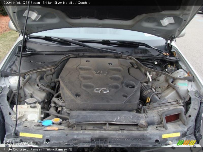 Brilliant Silver Metallic / Graphite 2004 Infiniti G 35 Sedan
