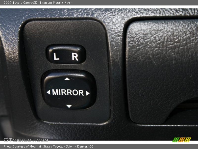 Titanium Metallic / Ash 2007 Toyota Camry SE