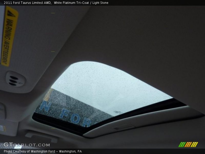 White Platinum Tri-Coat / Light Stone 2011 Ford Taurus Limited AWD