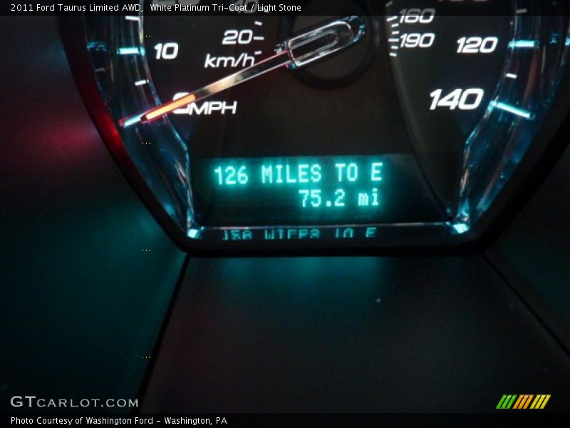 White Platinum Tri-Coat / Light Stone 2011 Ford Taurus Limited AWD