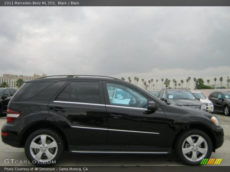 Black / Black 2011 Mercedes-Benz ML 350