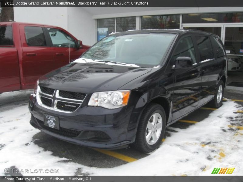 Blackberry Pearl / Black/Light Graystone 2011 Dodge Grand Caravan Mainstreet