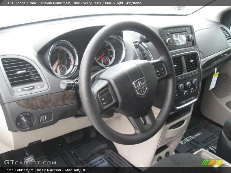 Blackberry Pearl / Black/Light Graystone 2011 Dodge Grand Caravan Mainstreet