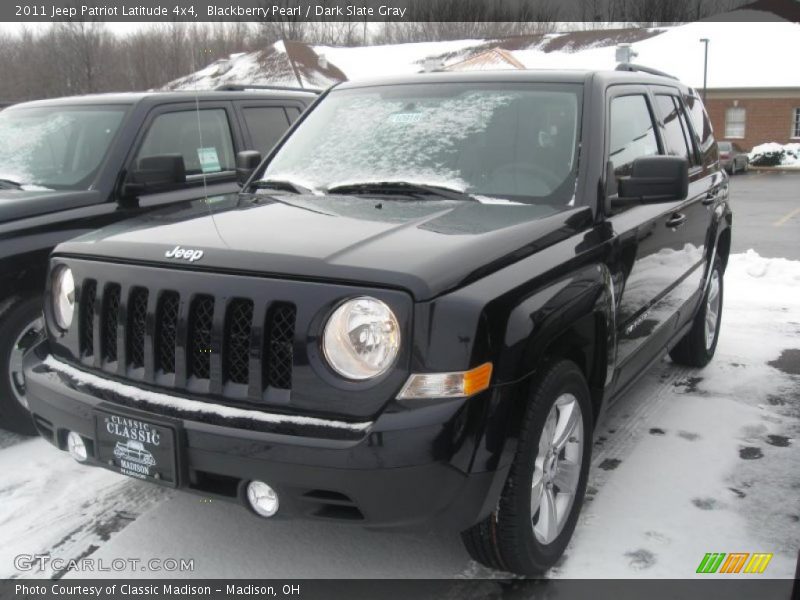 Blackberry Pearl / Dark Slate Gray 2011 Jeep Patriot Latitude 4x4
